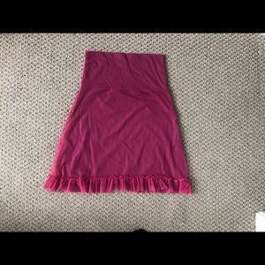 Magenta strapless stretchy top